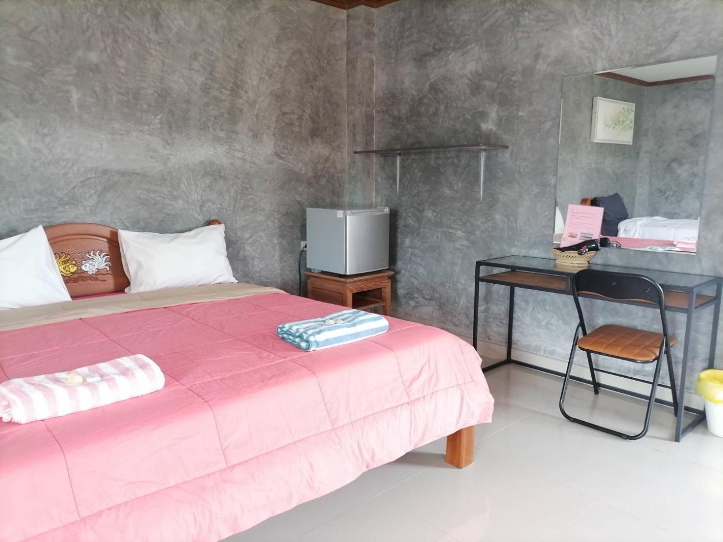 Guesthouse Phuket Airport Ban Bo Han Luaran gambar